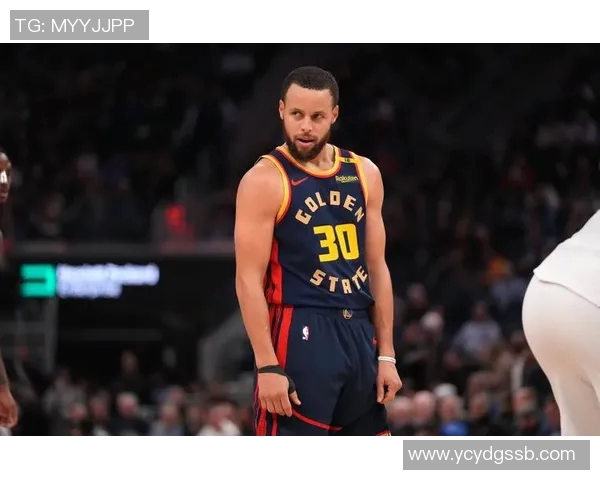 篮球明星库里的英文名揭示了他在NBA的传奇地位与影响力